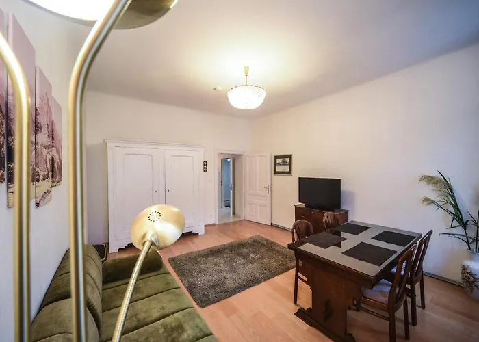 Vintage By Jr Apartment *
